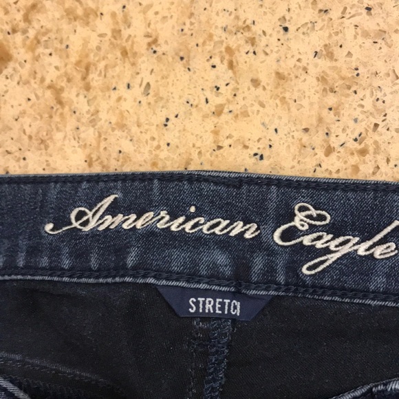 American Eagle Medium Wash Jegging Capris - Picture 5 of 5